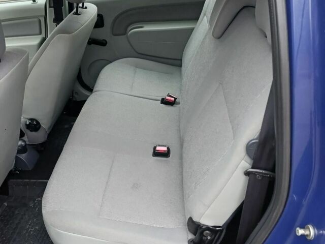 Синий Дачия Логан, объемом двигателя 1.6 л и пробегом 188 тыс. км за 5499 $, фото 9 на Automoto.ua