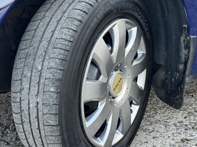 Дачія Logan 2009 у Дніпро (Дніпропетровську) на Automoto.ua Синій Дачія Logan, об'ємом двигуна 1.6 л та пробігом 197 тис. км за 6300 $, фото 20 на Automoto.ua