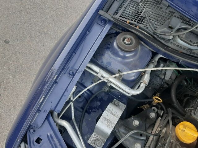 Синий Дачия Логан, объемом двигателя 0.14 л и пробегом 187 тыс. км за 5200 $, фото 12 на Automoto.ua