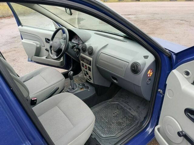 Синий Дачия Логан, объемом двигателя 1.6 л и пробегом 188 тыс. км за 5499 $, фото 10 на Automoto.ua