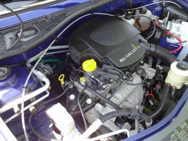 Синій Дачія Logan, об'ємом двигуна 1.6 л та пробігом 166 тис. км за 5800 $, фото 23 на Automoto.ua