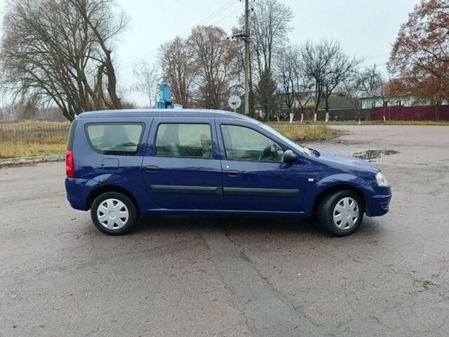 Синий Дачия Логан, объемом двигателя 1.6 л и пробегом 188 тыс. км за 5499 $, фото 2 на Automoto.ua