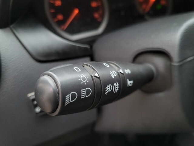 Синій Дачія Logan, об'ємом двигуна 1.6 л та пробігом 146 тис. км за 4900 $, фото 21 на Automoto.ua