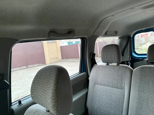 Синий Дачия Логан, объемом двигателя 1.6 л и пробегом 200 тыс. км за 2950 $, фото 9 на Automoto.ua