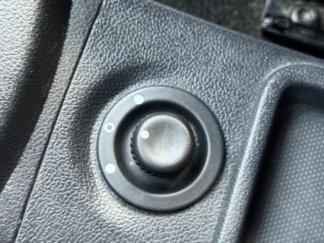 Дачія Logan 2009 у Дніпро (Дніпропетровську) на Automoto.ua Синій Дачія Logan, об'ємом двигуна 1.6 л та пробігом 197 тис. км за 6300 $, фото 21 на Automoto.ua