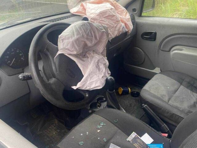 Синій Дачія Logan, об'ємом двигуна 1.6 л та пробігом 280 тис. км за 2000 $, фото 1 на Automoto.ua