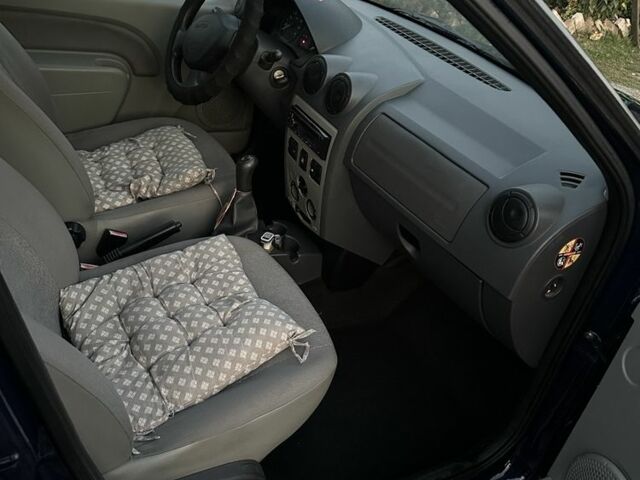 Синий Дачия Логан, объемом двигателя 1.5 л и пробегом 2 тыс. км за 4500 $, фото 4 на Automoto.ua