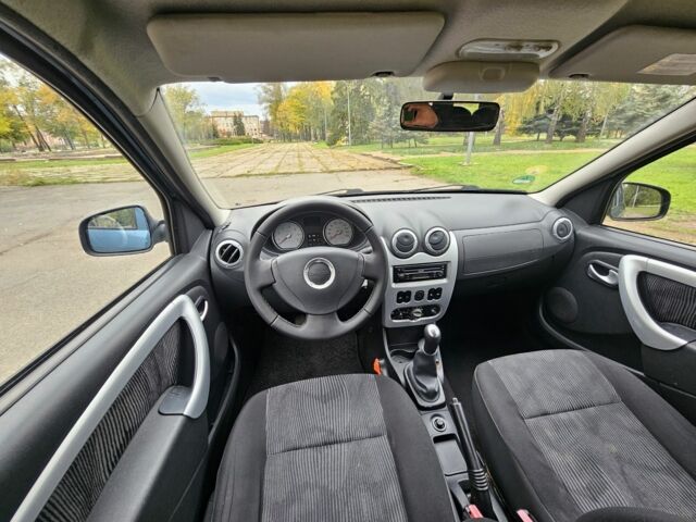 Дачія Logan 2010 у Кривому Розі на Automoto.ua Синій Дачія Logan, об'ємом двигуна 1.6 л та пробігом 180 тис. км за 7450 $, фото 15 на Automoto.ua