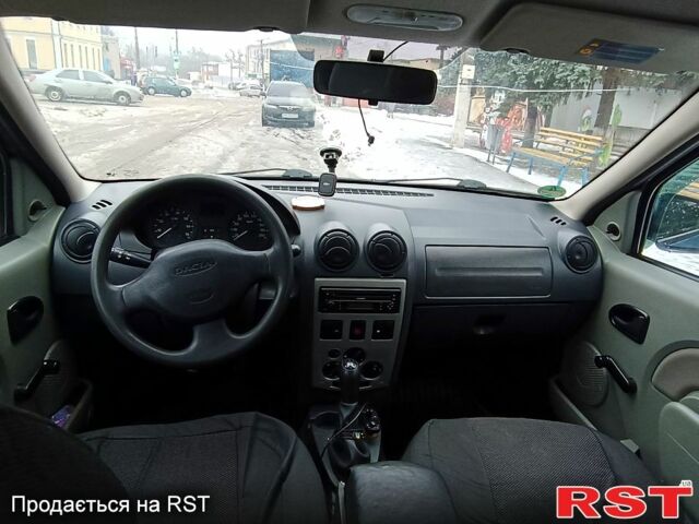 Синій Дачія Logan, об'ємом двигуна 1.4 л та пробігом 260 тис. км за 5000 $, фото 5 на Automoto.ua