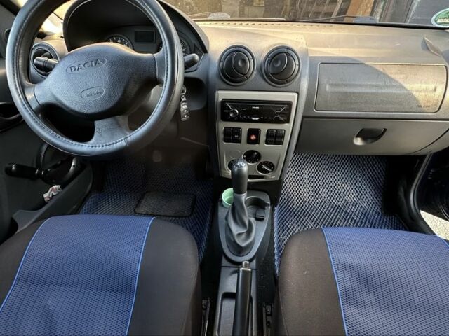 Синій Дачія Logan, об'ємом двигуна 1.6 л та пробігом 171 тис. км за 6000 $, фото 12 на Automoto.ua