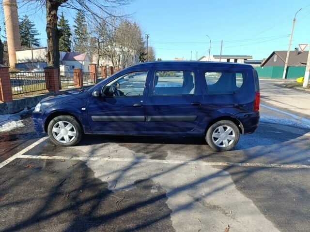 Синий Дачия Логан, объемом двигателя 0 л и пробегом 226 тыс. км за 6200 $, фото 2 на Automoto.ua