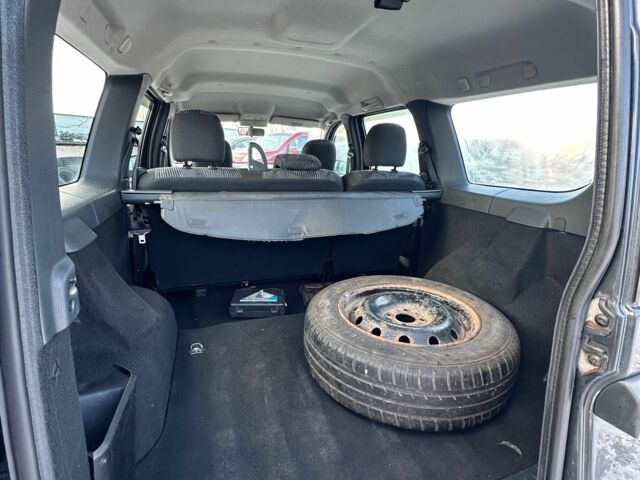 Синий Дачия Логан, объемом двигателя 1.6 л и пробегом 169 тыс. км за 6600 $, фото 9 на Automoto.ua