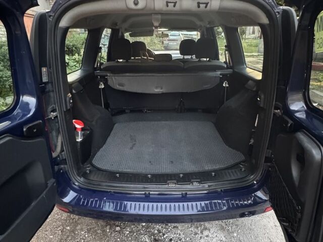 Синий Дачия Логан, объемом двигателя 1.6 л и пробегом 350 тыс. км за 5700 $, фото 8 на Automoto.ua