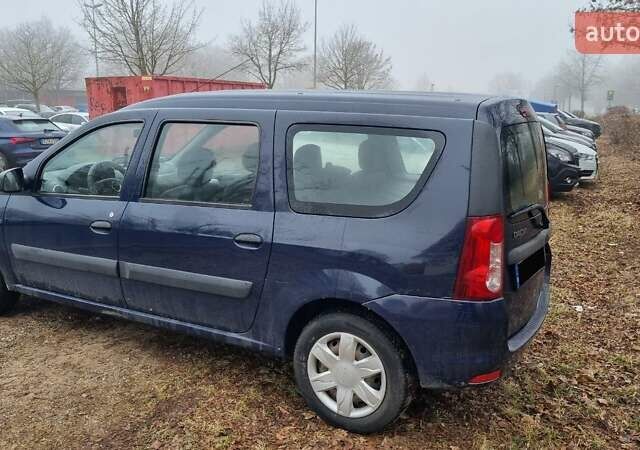Синій Дачія Logan, об'ємом двигуна 1.6 л та пробігом 227 тис. км за 3450 $, фото 2 на Automoto.ua