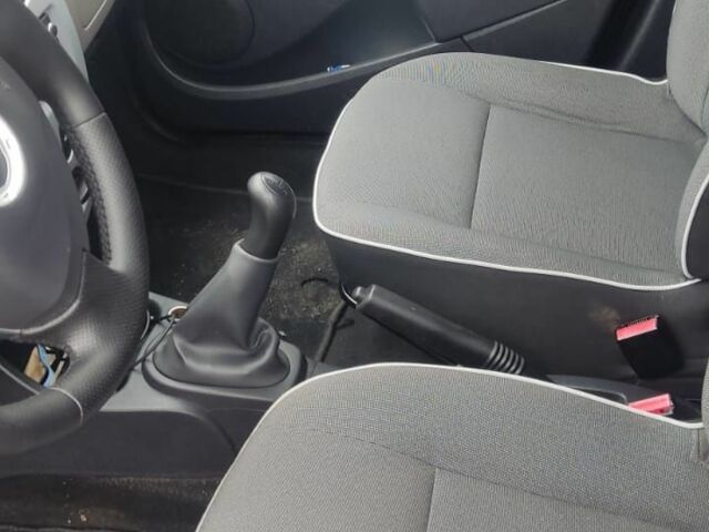 Синий Дачия Логан, объемом двигателя 1.6 л и пробегом 195 тыс. км за 6800 $, фото 7 на Automoto.ua