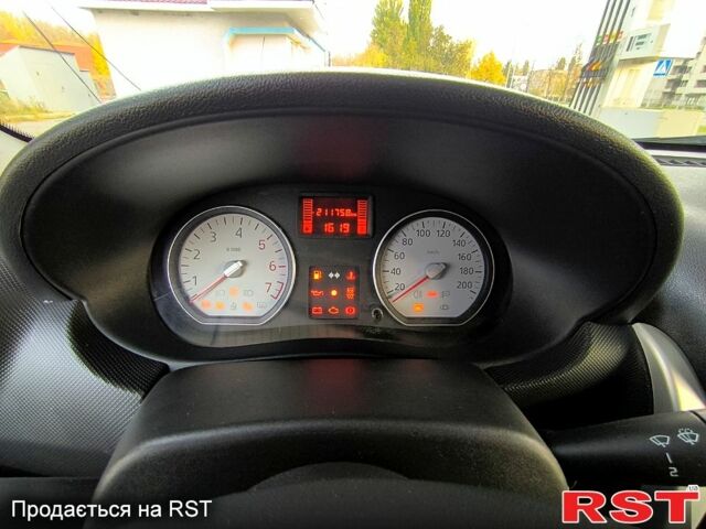 Синий Дачия Логан, объемом двигателя 1.5 л и пробегом 211 тыс. км за 6700 $, фото 8 на Automoto.ua