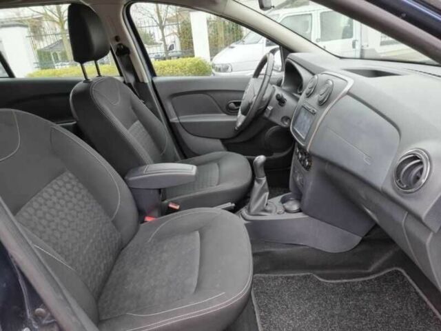 Синий Дачия Логан, объемом двигателя 1.5 л и пробегом 192 тыс. км за 11000 $, фото 6 на Automoto.ua