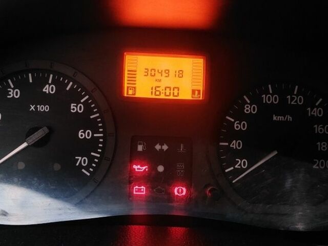 Зеленый Дачия Логан, объемом двигателя 1.4 л и пробегом 305 тыс. км за 2800 $, фото 9 на Automoto.ua