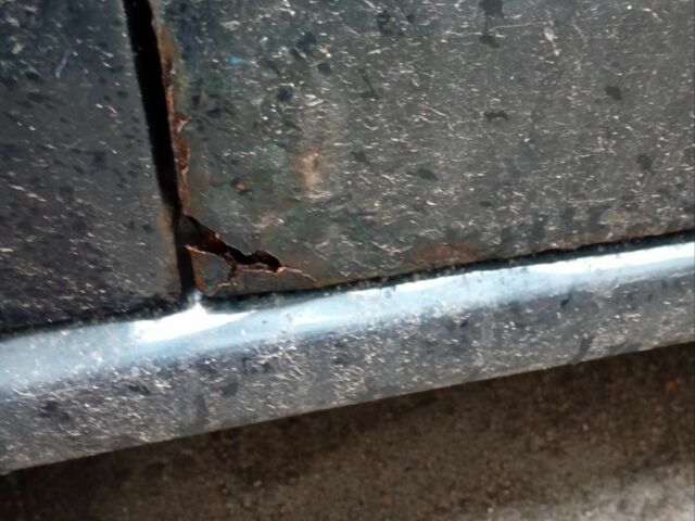 Зеленый Дачия Логан, объемом двигателя 1.4 л и пробегом 305 тыс. км за 2800 $, фото 3 на Automoto.ua