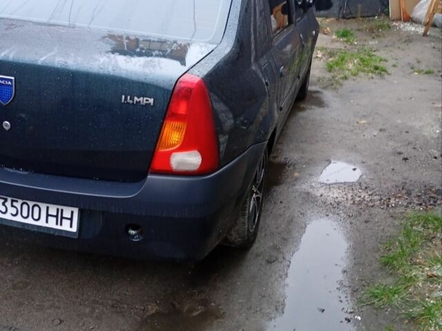 Зеленый Дачия Логан, объемом двигателя 1.4 л и пробегом 305 тыс. км за 2800 $, фото 2 на Automoto.ua