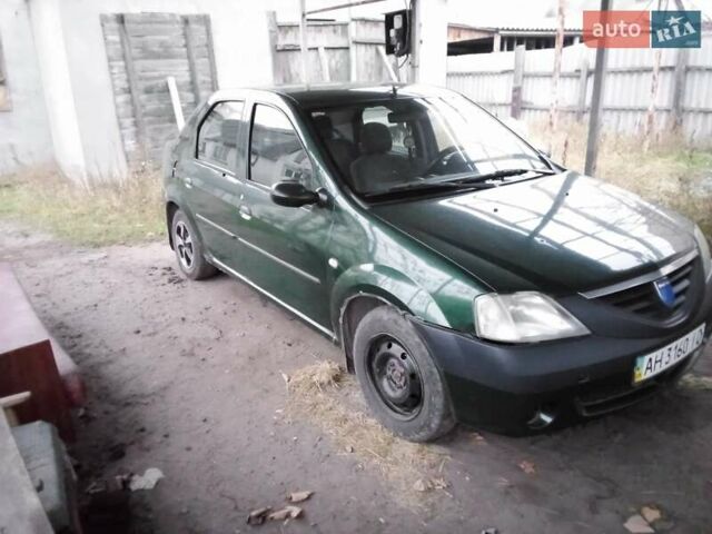 Зелений Дачія Logan, об'ємом двигуна 1.6 л та пробігом 280 тис. км за 2000 $, фото 2 на Automoto.ua