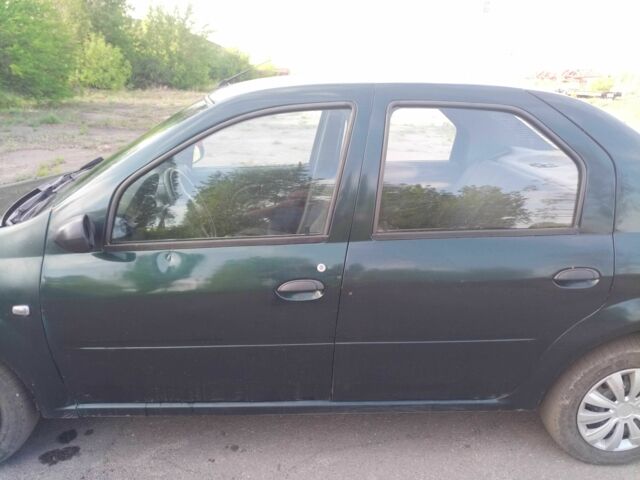 Зелений Дачія Logan, об'ємом двигуна 1.4 л та пробігом 340 тис. км за 2600 $, фото 13 на Automoto.ua