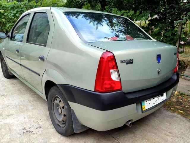 Зеленый Дачия Логан, объемом двигателя 1.6 л и пробегом 300 тыс. км за 3500 $, фото 5 на Automoto.ua