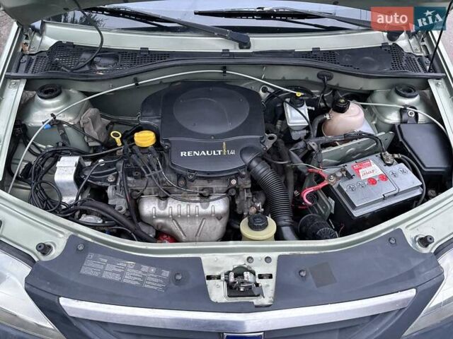 Зеленый Дачия Логан, объемом двигателя 1.39 л и пробегом 148 тыс. км за 3680 $, фото 12 на Automoto.ua