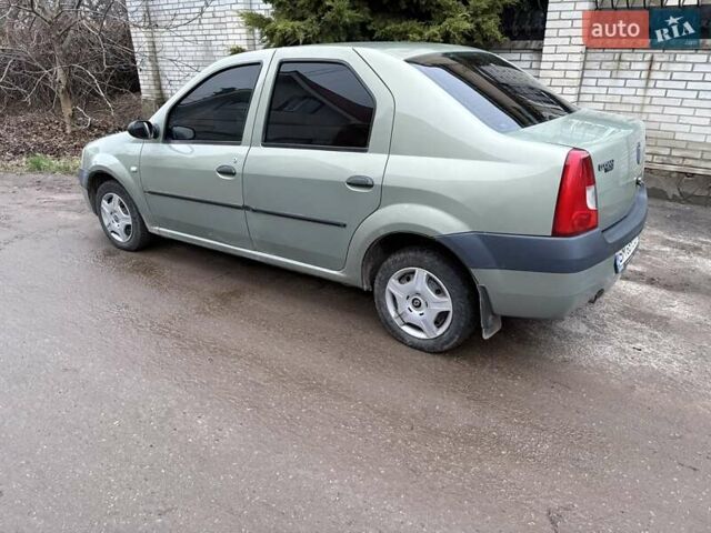 Зеленый Дачия Логан, объемом двигателя 1.39 л и пробегом 148 тыс. км за 3680 $, фото 5 на Automoto.ua