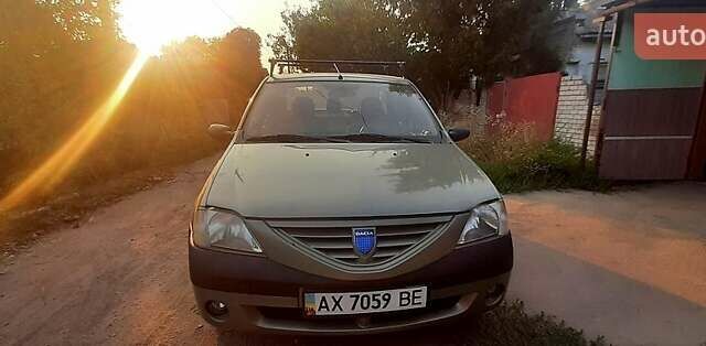 Зеленый Дачия Логан, объемом двигателя 1.6 л и пробегом 203 тыс. км за 4000 $, фото 9 на Automoto.ua