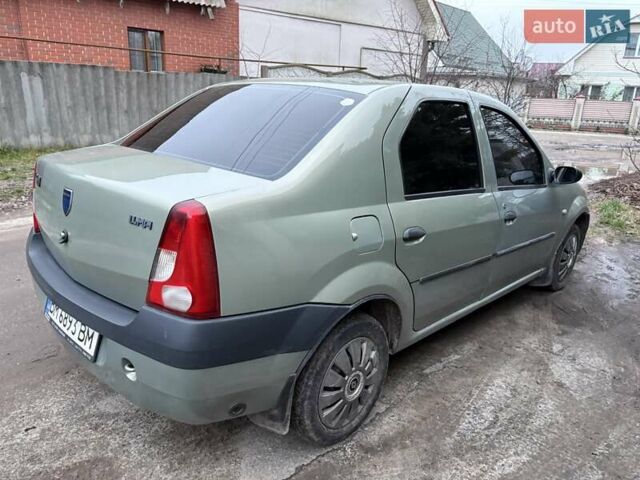Зеленый Дачия Логан, объемом двигателя 1.39 л и пробегом 148 тыс. км за 3680 $, фото 8 на Automoto.ua