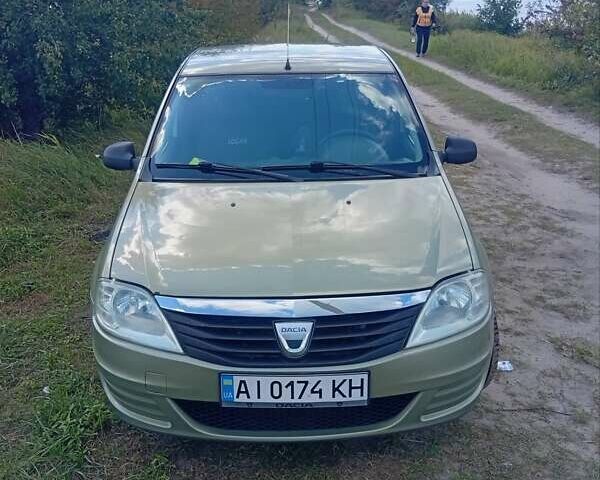 Зеленый Дачия Логан, объемом двигателя 1.4 л и пробегом 152 тыс. км за 4500 $, фото 5 на Automoto.ua