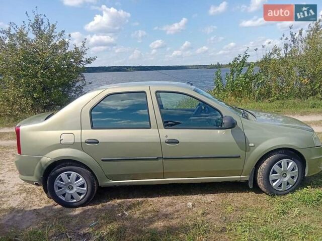 Зеленый Дачия Логан, объемом двигателя 1.4 л и пробегом 152 тыс. км за 4500 $, фото 6 на Automoto.ua