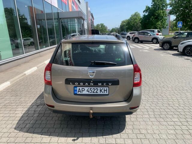 Зелений Дачія Logan, об'ємом двигуна 1.5 л та пробігом 263 тис. км за 7600 $, фото 5 на Automoto.ua