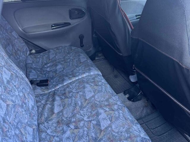 Красный Дачия Нова, объемом двигателя 1.4 л и пробегом 230 тыс. км за 700 $, фото 2 на Automoto.ua