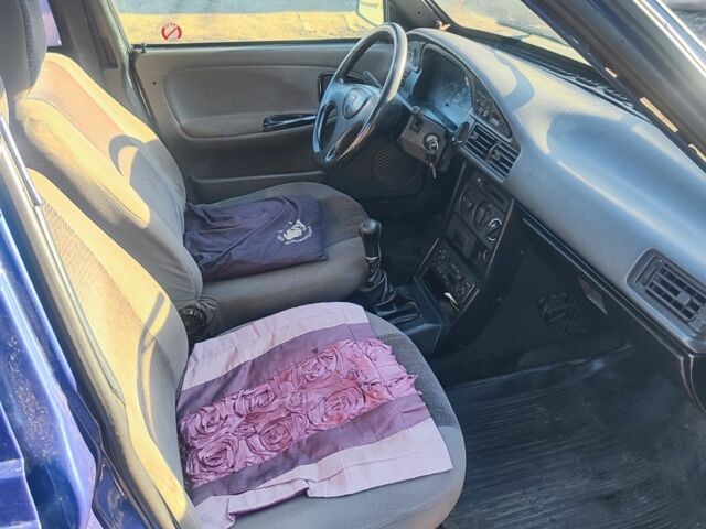 Синій Дачія Nova, об'ємом двигуна 1.4 л та пробігом 200 тис. км за 1184 $, фото 6 на Automoto.ua