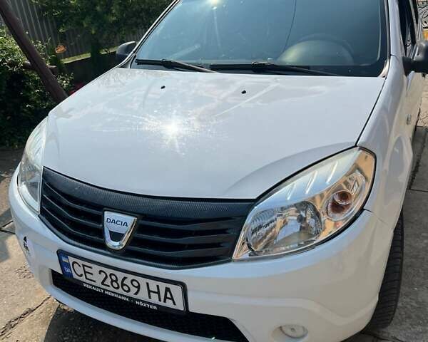 Білий Дачія Sandero, об'ємом двигуна 1.4 л та пробігом 335 тис. км за 3500 $, фото 2 на Automoto.ua