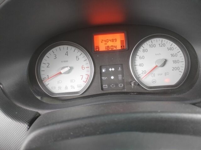 Дачія Sandero 2008 у Рожище на Automoto.ua Білий Дачія Sandero, об'ємом двигуна 1.6 л та пробігом 240 тис. км за 4250 $, фото 13 на Automoto.ua