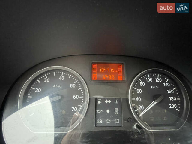 Белый Дачия Сандеро, объемом двигателя 1.2 л и пробегом 184 тыс. км за 4400 $, фото 27 на Automoto.ua