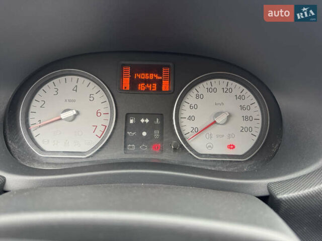 Білий Дачія Sandero, об'ємом двигуна 1.6 л та пробігом 140 тис. км за 4899 $, фото 21 на Automoto.ua