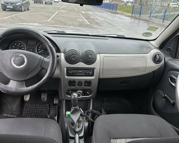 Белый Дачия Сандеро, объемом двигателя 1.4 л и пробегом 194 тыс. км за 4150 $, фото 8 на Automoto.ua