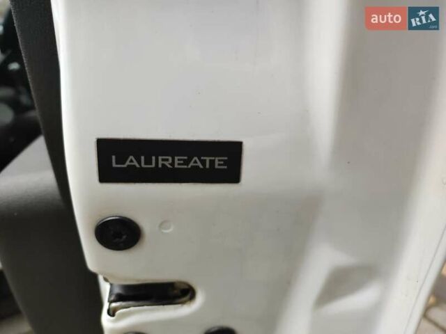 Белый Дачия Сандеро, объемом двигателя 1.4 л и пробегом 166 тыс. км за 4550 $, фото 19 на Automoto.ua