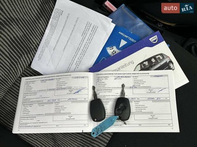 Белый Дачия Сандеро, объемом двигателя 1.2 л и пробегом 187 тыс. км за 4200 $, фото 48 на Automoto.ua