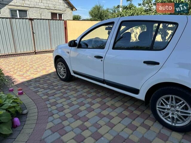 Білий Дачія Sandero, об'ємом двигуна 1.15 л та пробігом 194 тис. км за 3700 $, фото 9 на Automoto.ua