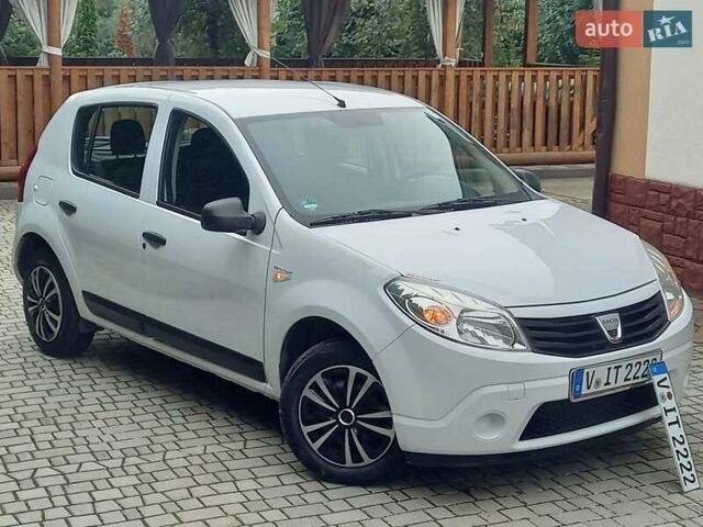 Білий Дачія Sandero, об'ємом двигуна 1.2 л та пробігом 160 тис. км за 4299 $, фото 19 на Automoto.ua