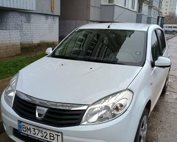 Белый Дачия Сандеро, объемом двигателя 1.15 л и пробегом 142 тыс. км за 4300 $, фото 3 на Automoto.ua