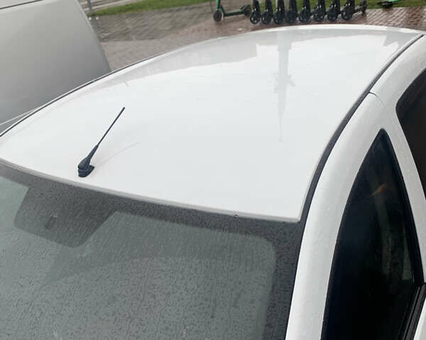 Білий Дачія Sandero, об'ємом двигуна 1.15 л та пробігом 147 тис. км за 4500 $, фото 9 на Automoto.ua