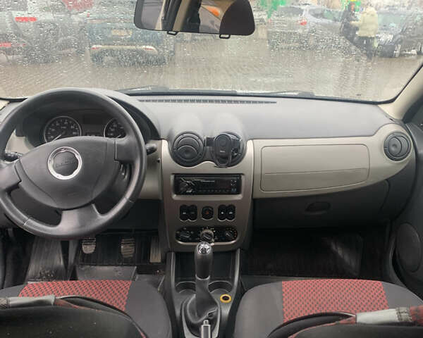 Білий Дачія Sandero, об'ємом двигуна 1.15 л та пробігом 147 тис. км за 4500 $, фото 12 на Automoto.ua