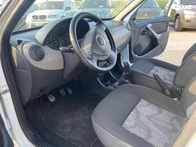 Белый Дачия Сандеро, объемом двигателя 1.2 л и пробегом 133 тыс. км за 4990 $, фото 12 на Automoto.ua