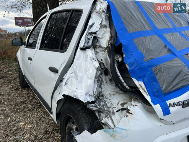 Білий Дачія Sandero, об'ємом двигуна 1.39 л та пробігом 450 тис. км за 1699 $, фото 9 на Automoto.ua